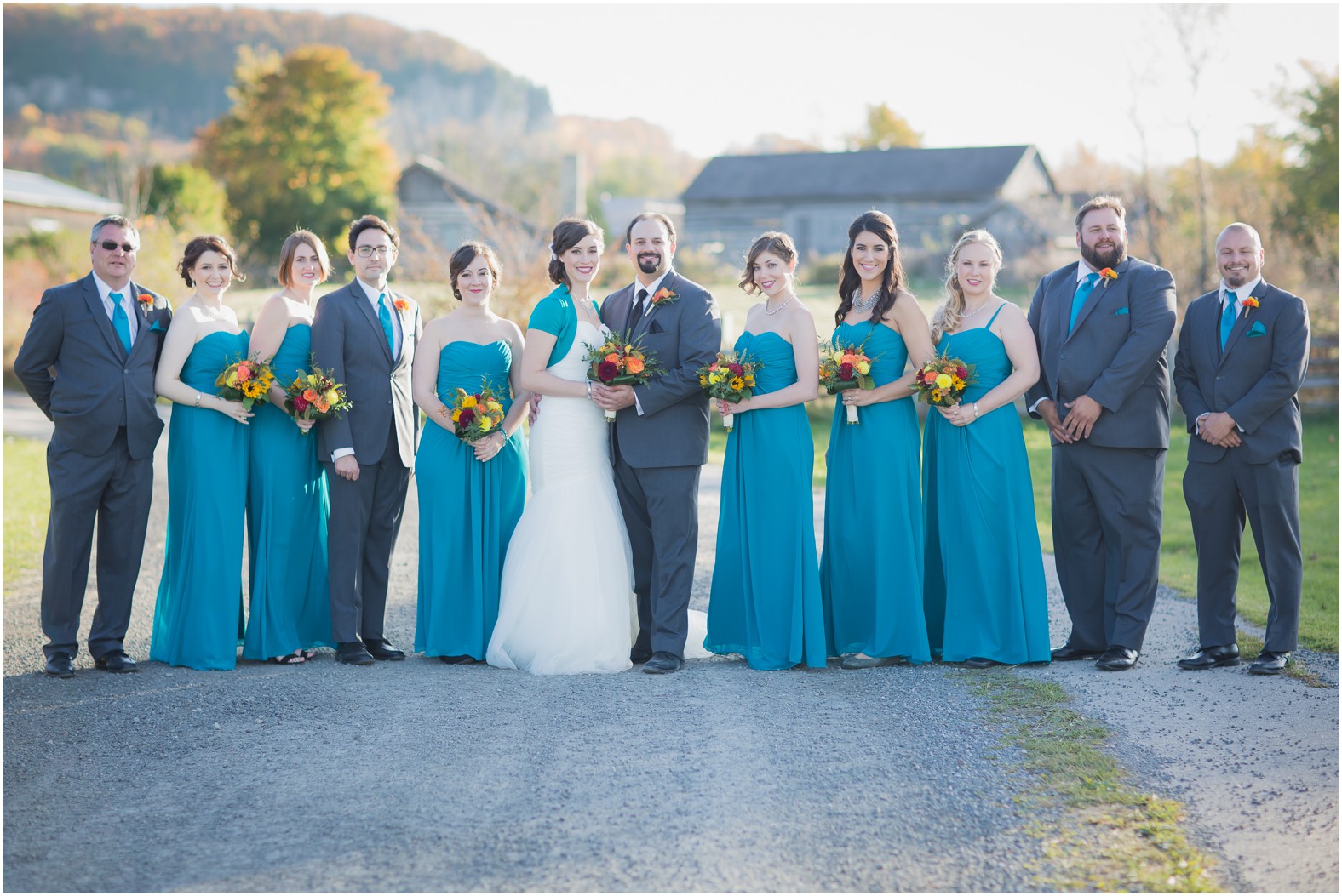 GambrelBarnDIYrusticwedding_0027